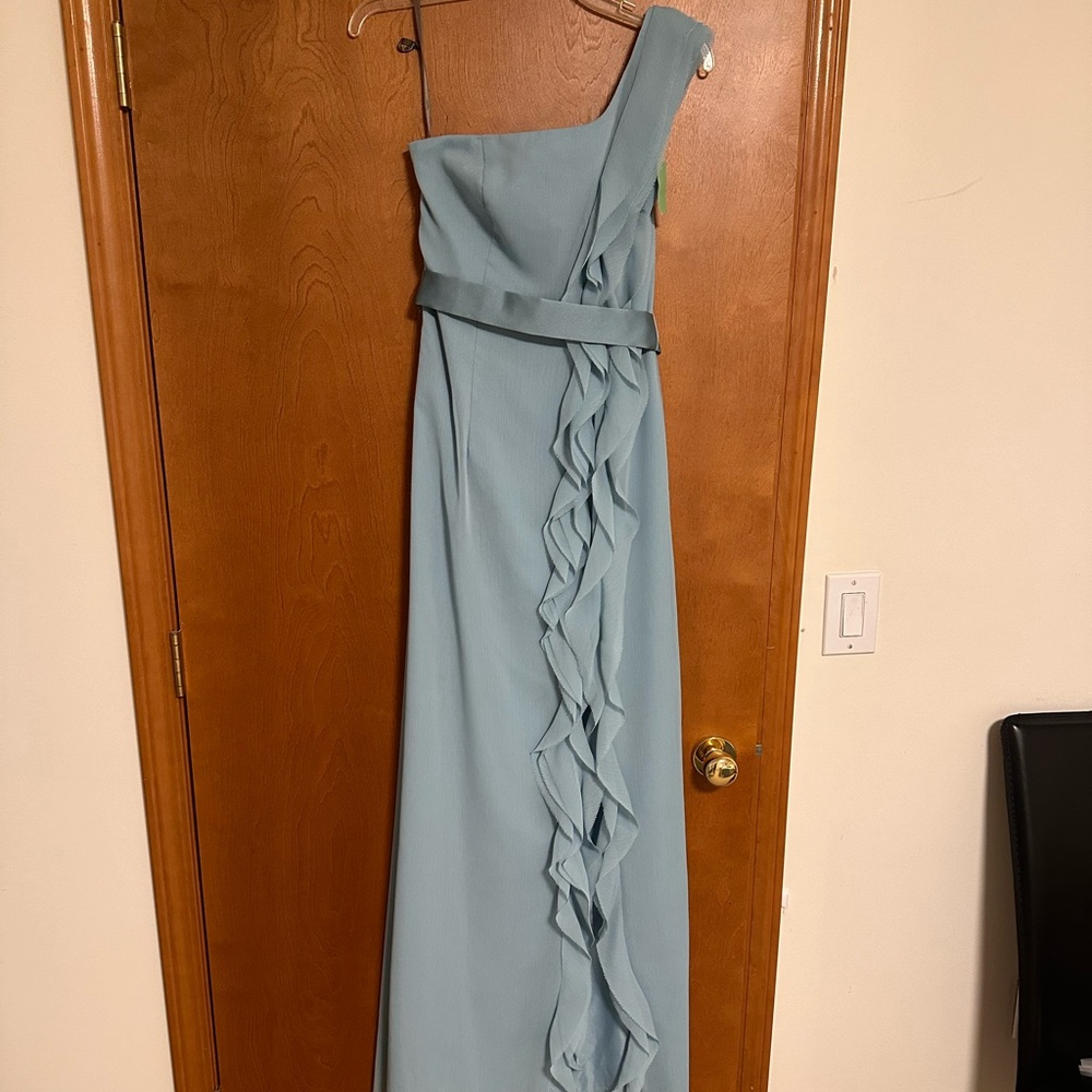 Vera Wang Dress.
